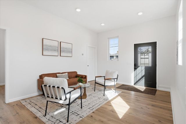 7241 Harriet Avenue S, Richfield, MN 55423