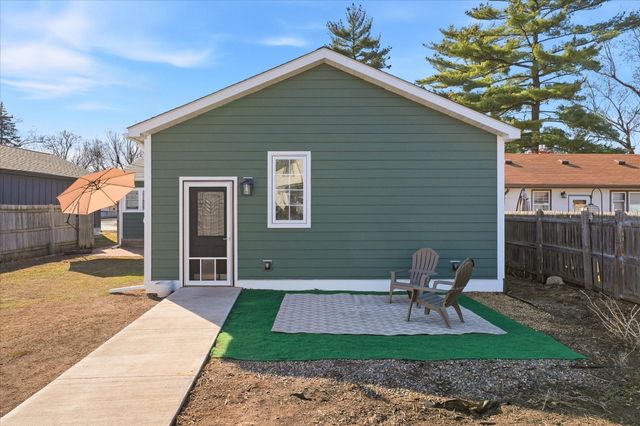 7241 Harriet Avenue S, Richfield, MN 55423