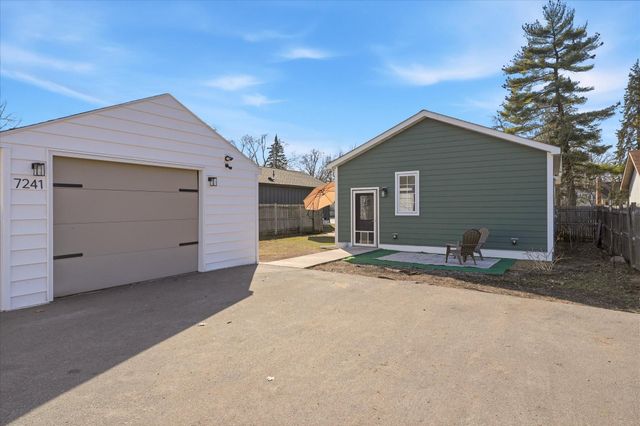 7241 Harriet Avenue S, Richfield, MN 55423