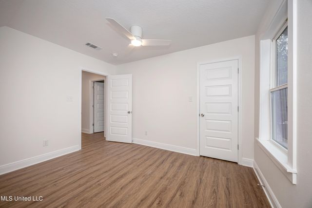 9329 Ridgeview Drive, Ocean Springs, MS 39564