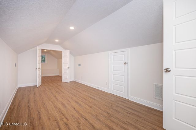 9329 Ridgeview Drive, Ocean Springs, MS 39564