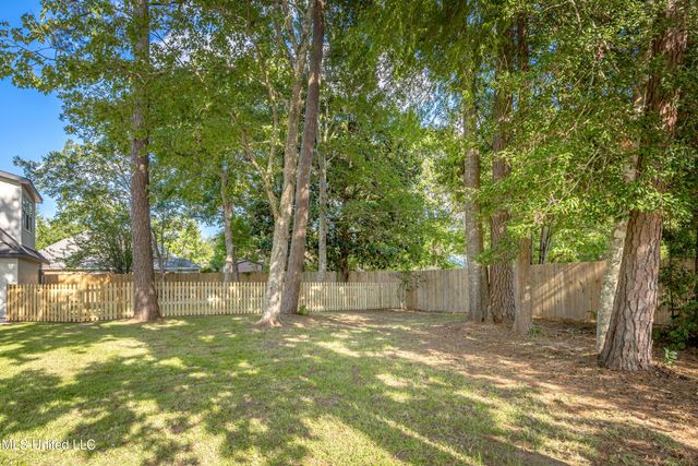 9329 Ridgeview Drive, Ocean Springs, MS 39564