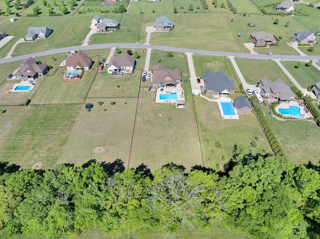 1027 Caballo Trail, Gallatin, TN 37066