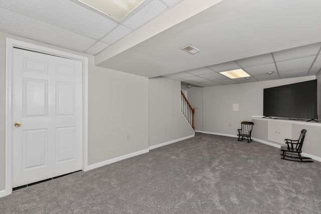 7501 Roxbury Court, Florence, KY 41042