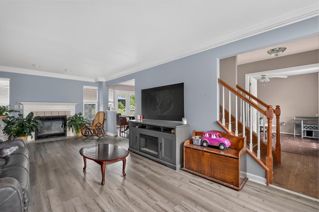 7501 Roxbury Court, Florence, KY 41042