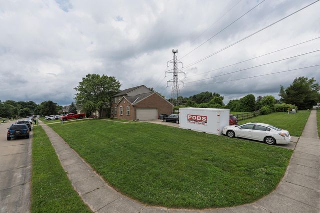 7501 Roxbury Court, Florence, KY 41042