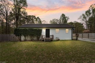 569 Pilot Circle, Thomasville, NC 27360