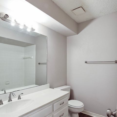 504 Sierra Drive, Desoto, TX 75115