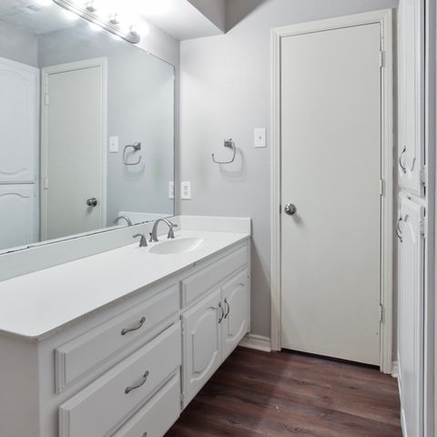 504 Sierra Drive, Desoto, TX 75115