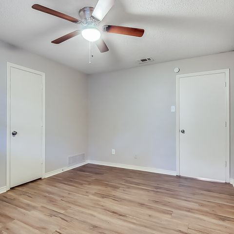 504 Sierra Drive, Desoto, TX 75115