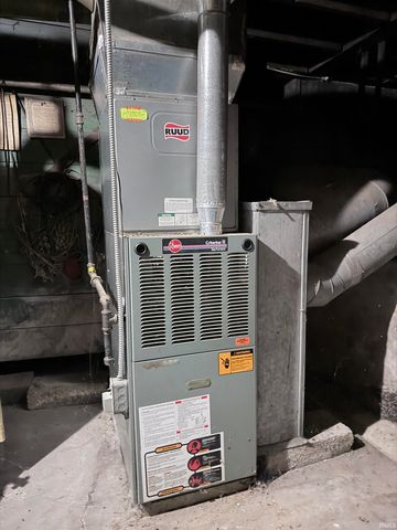 2225 Smith Street, Fort Wayne, IN 46803