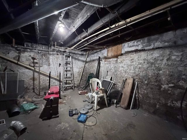 2225 Smith Street, Fort Wayne, IN 46803