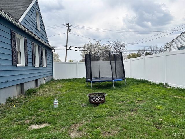 815 Kinne Street, Dewitt, NY 13057