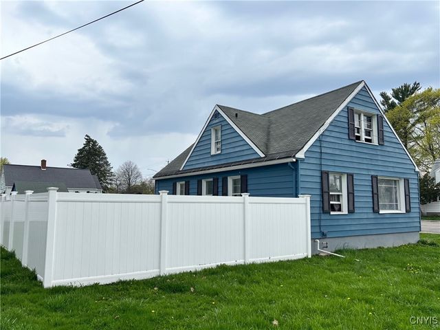 815 Kinne Street, Dewitt, NY 13057