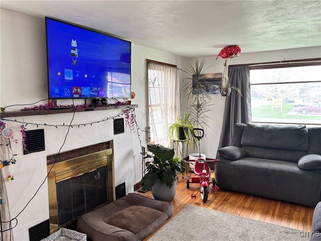 815 Kinne Street, Dewitt, NY 13057