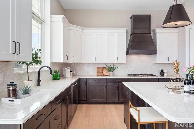 New Build Savannah "E" at Dragonstone, Dardenne Prairie, MO 63385