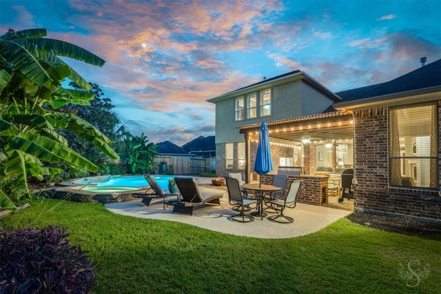 6203 South Saddle Creek Lane, Fulshear, TX 77441