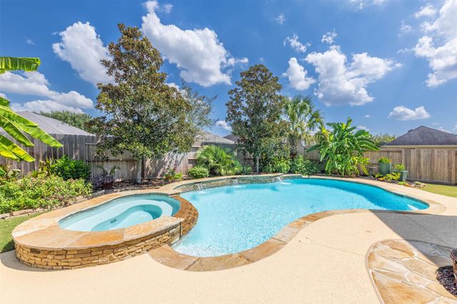 6203 South Saddle Creek Lane, Fulshear, TX 77441