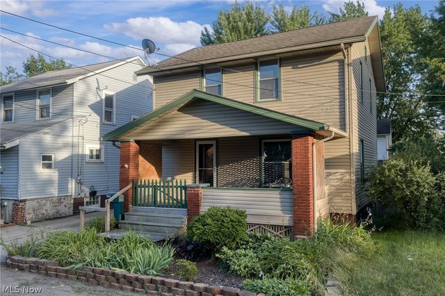 1628 May Place NE, Canton, OH 44705
