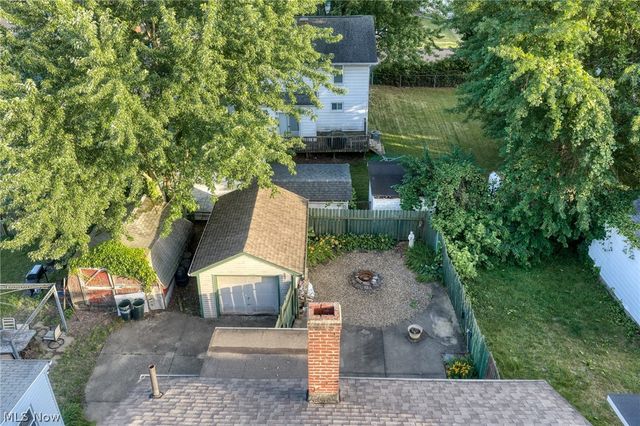 1628 May Place NE, Canton, OH 44705