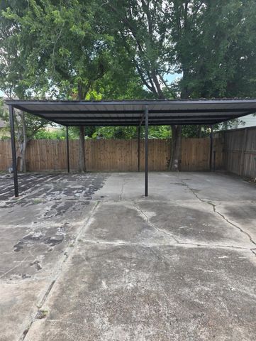 1109 Hays Street, Houston, TX 77009