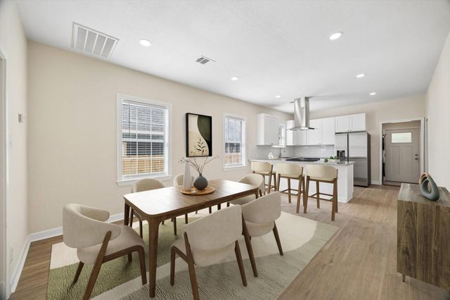 1109 Hays Street, Houston, TX 77009