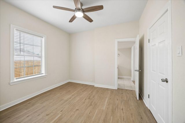 1109 Hays Street, Houston, TX 77009