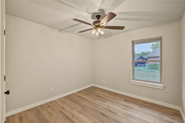 10702 E 101st Street N, Owasso, OK 74055