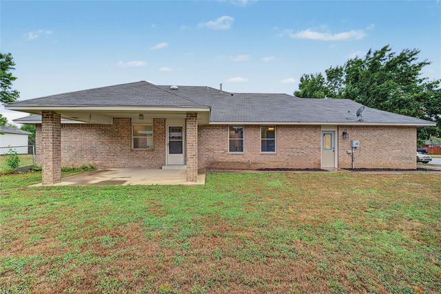 10702 E 101st Street N, Owasso, OK 74055