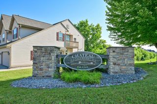 8620 S Stratford ROAD, Oak Creek, WI 53154