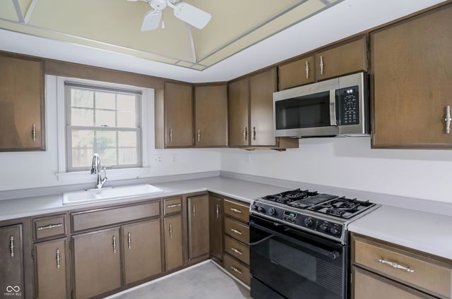 7363 Johnson Road, Indianapolis, IN 46250