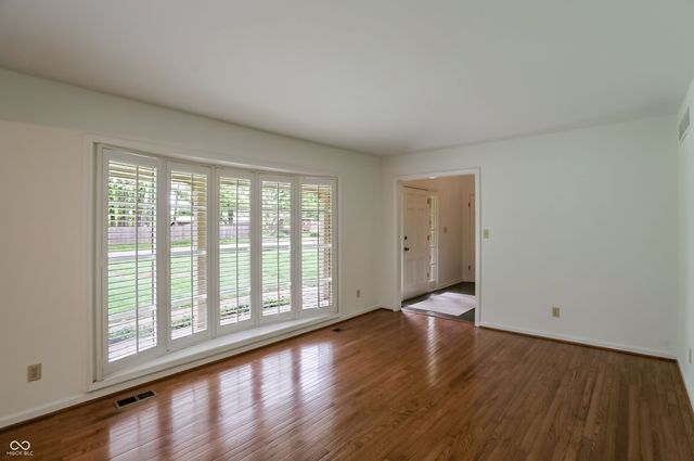 7363 Johnson Road, Indianapolis, IN 46250