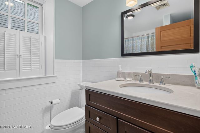 60 Asbury Avenue, Ocean Grove, NJ 07756