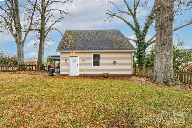 301 Maupin Avenue, Salisbury, NC 28144