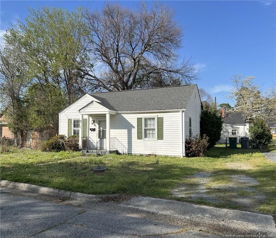 1205 Eisenhower Street, Lumberton, NC 28358