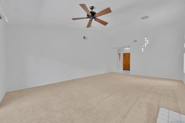 11604 Springside Rd, San Diego, CA 92128