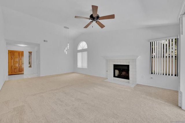 11604 Springside Rd, San Diego, CA 92128