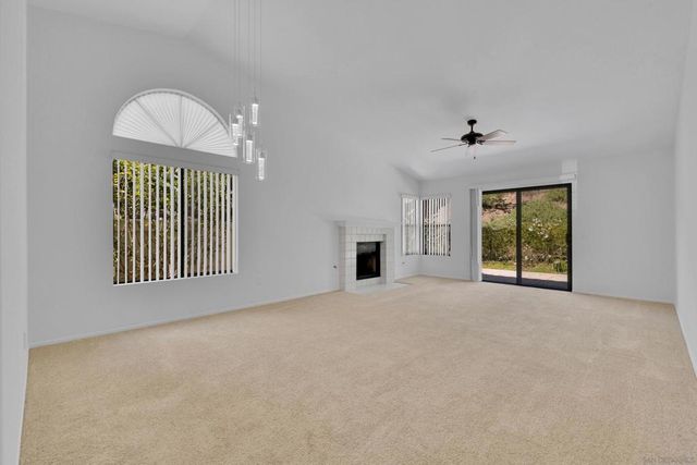 11604 Springside Rd, San Diego, CA 92128