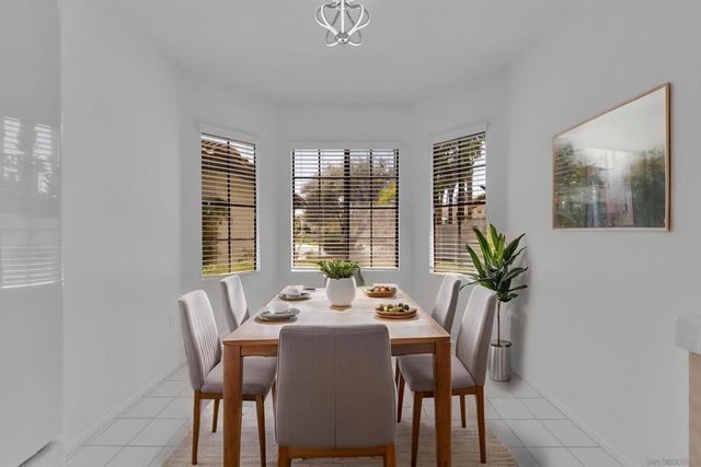 11604 Springside Rd, San Diego, CA 92128