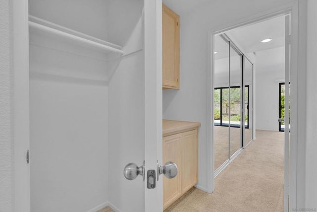 11604 Springside Rd, San Diego, CA 92128