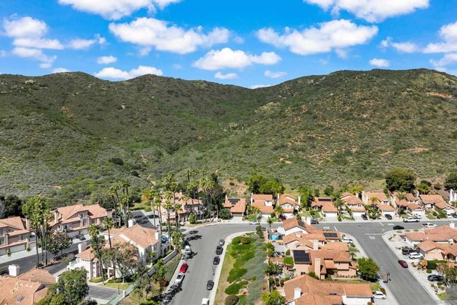 11604 Springside Rd, San Diego, CA 92128