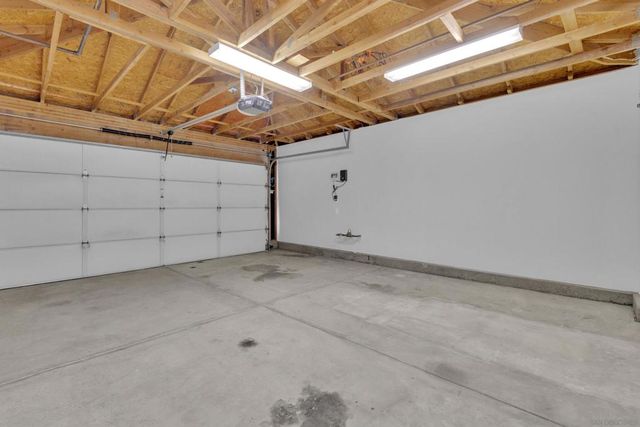 11604 Springside Rd, San Diego, CA 92128