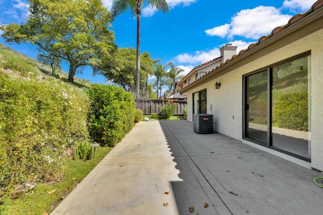 11604 Springside Rd, San Diego, CA 92128