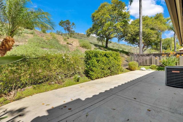 11604 Springside Rd, San Diego, CA 92128