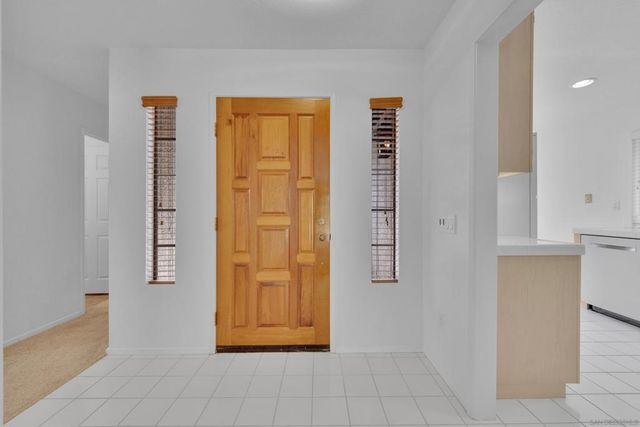 11604 Springside Rd, San Diego, CA 92128