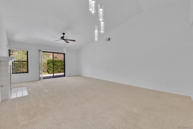 11604 Springside Rd, San Diego, CA 92128