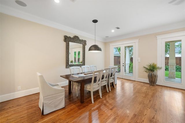 1363 Chippendale Road, Houston, TX 77018