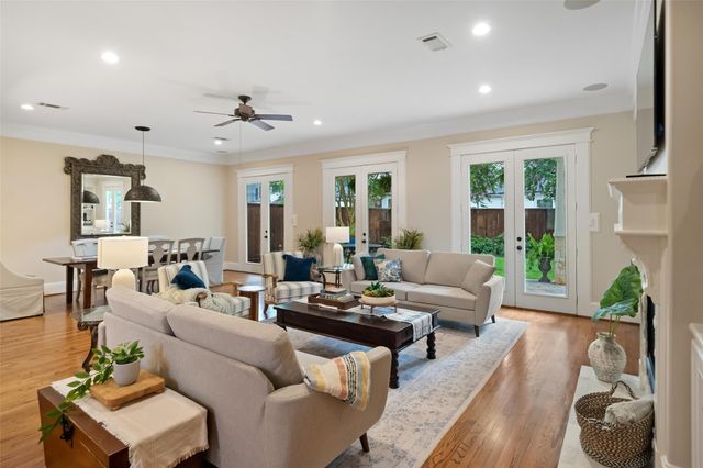 1363 Chippendale Road, Houston, TX 77018