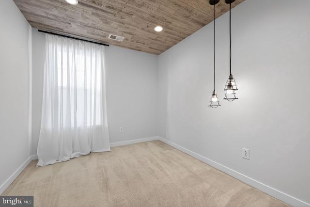 11 HEDLEY LN, Hatboro, PA 19040