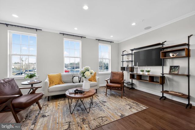 11 HEDLEY LN, Hatboro, PA 19040